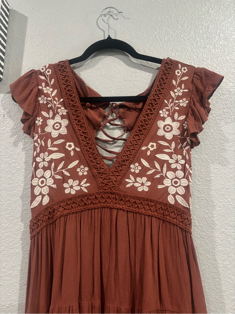 miami Rust/Brown Floral Lace-Up Mini Dress - Picture 2 of 6